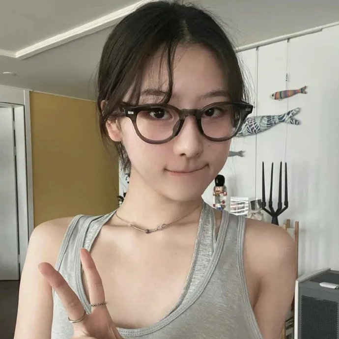 全知干预视角